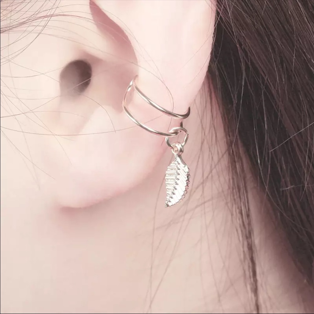 New U Shape Clip Earrings